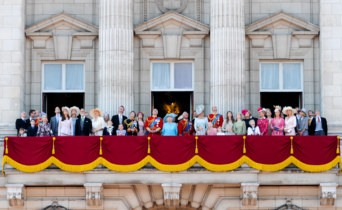 iimages_ve_trooping_the_colour_09062018_063